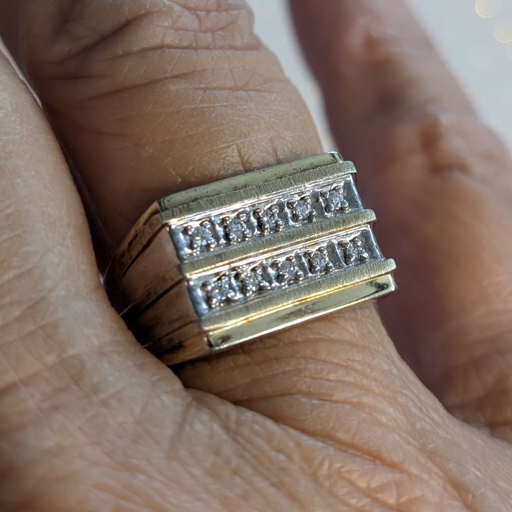Gold and Silver Ring Size 10